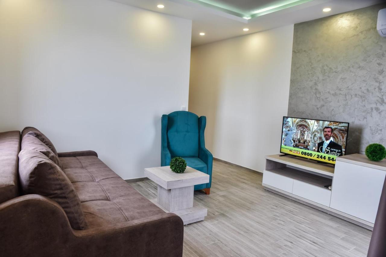 Heaven Lux Ulcinj Hotel Eksteriør billede