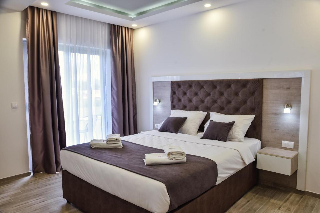 Heaven Lux Ulcinj Hotel Eksteriør billede