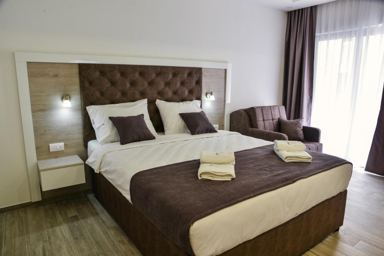 Heaven Lux Ulcinj Hotel Eksteriør billede
