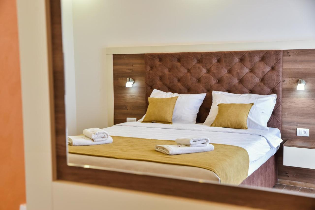 Heaven Lux Ulcinj Hotel Eksteriør billede