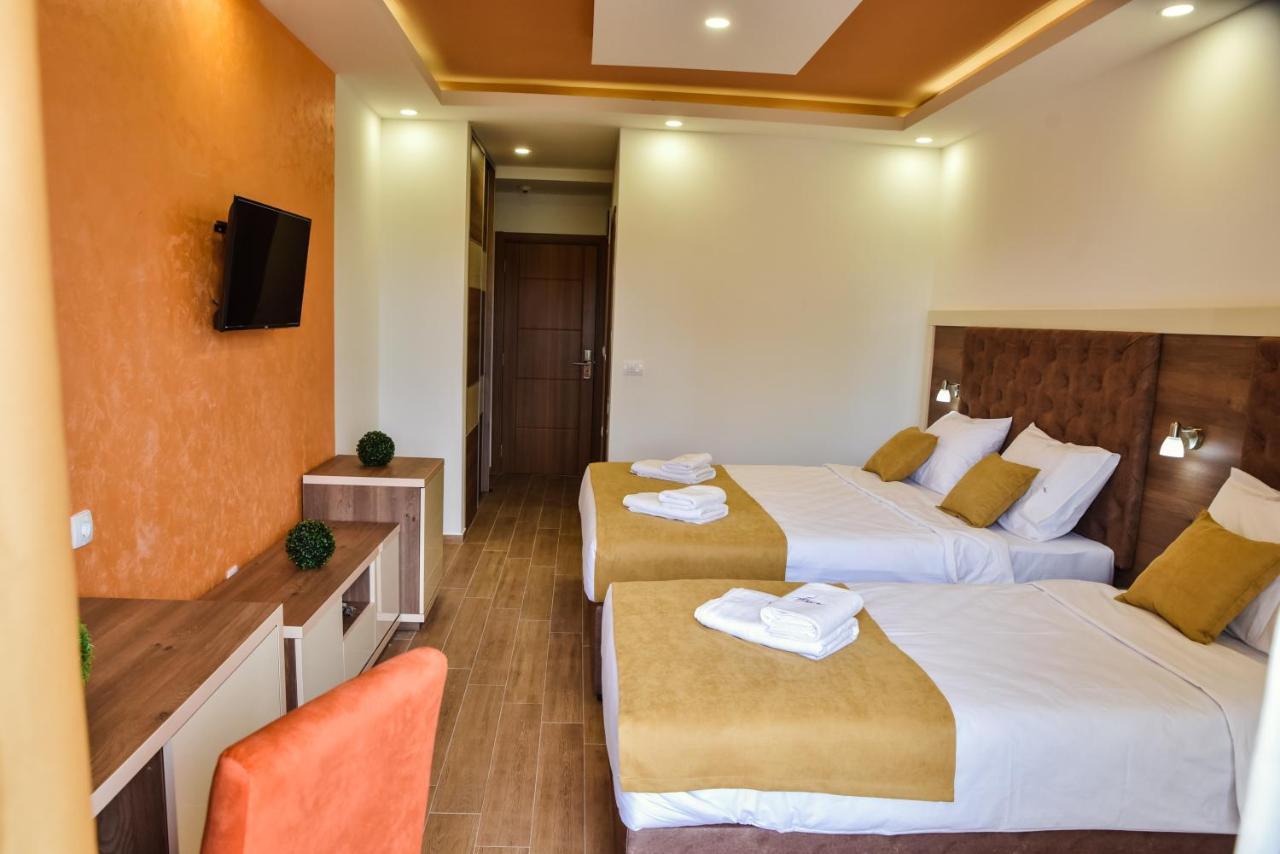 Heaven Lux Ulcinj Hotel Eksteriør billede